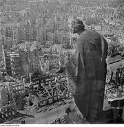 Dresden am 15.2.1945; Quelle: Wikipedia Commons