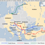 rot: die geplante Nabucco-Erdgasleitung, blau: North Stream und South Stream; Quelle: wikimedia commons
